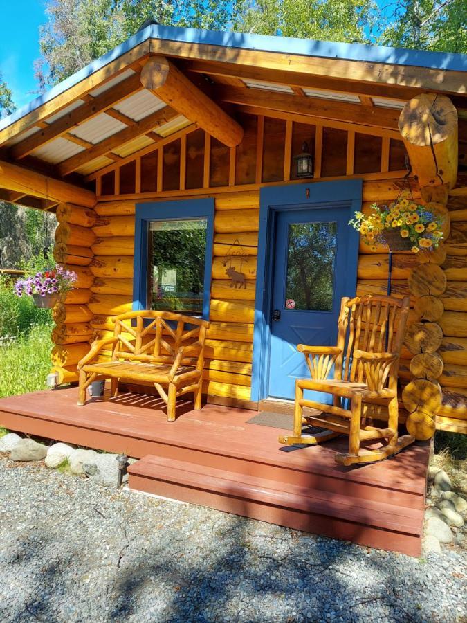 Hatcher Pass Cabins Палмър Екстериор снимка
